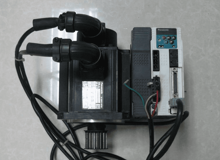 30秒自學維修松下伺服驅(qū)動器維,提供10種常見松下伺服驅(qū)動器故障代碼